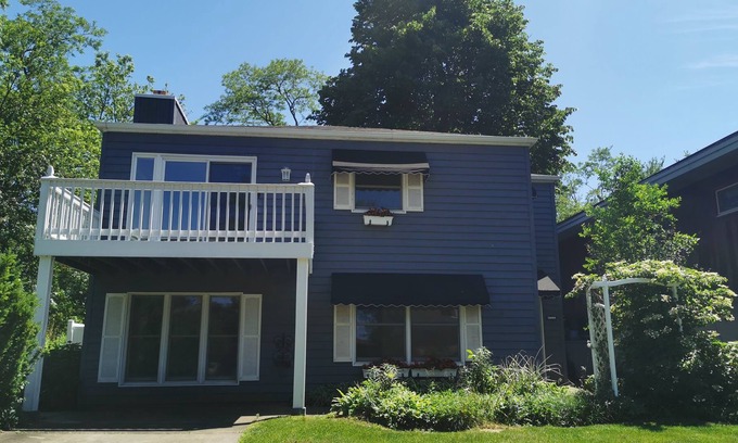 Miller Beach House | Beach House Retreat with Ocean View & Family-Friendly Vibe