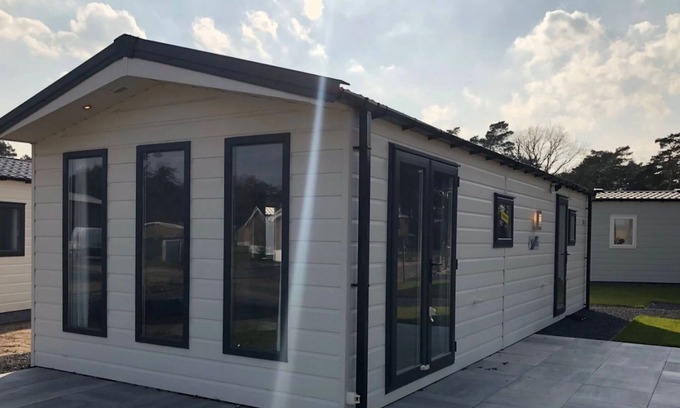 Mol Ski Chalet | Cozy Chalet Retreat in the Antwerp Kempen with Pool