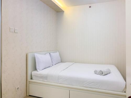 Pluit Apartment | Elegant 2BR Apartment at Green Bay Pluit by Travelio