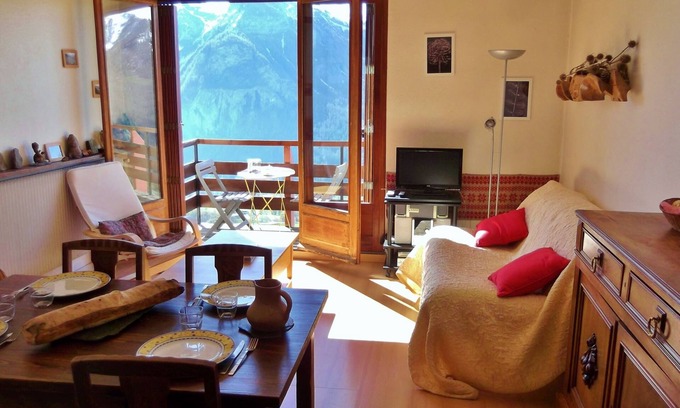 Orcieres-Merlette Apartment | Well-Equipped T3 with Pool & Theater Near Stadium