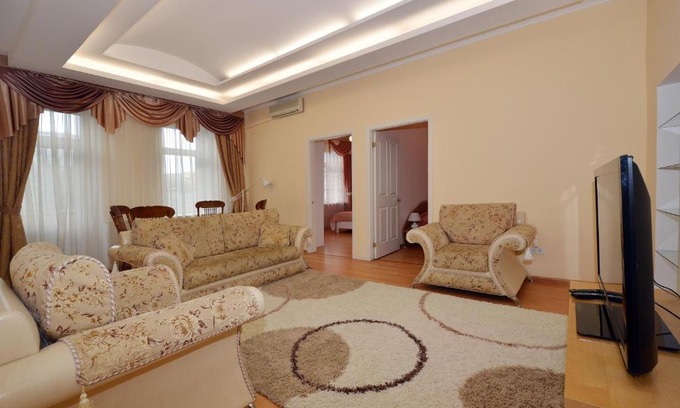 Arbat Apartment | Budget-Friendly Nice Flats Smolenskaya with Accessibility