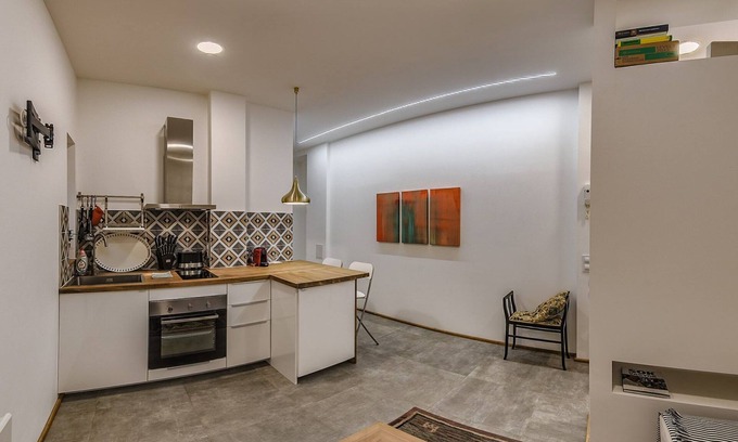 Castle Hill Apartment | Freshly Renovated One-Bedroom Apartment in Central Budapest