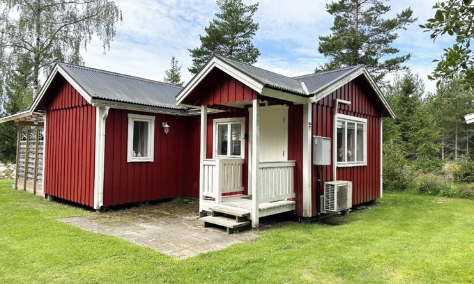 Timmersdala House | Serene Holiday Home by Vristulve Lake for Families & Pets