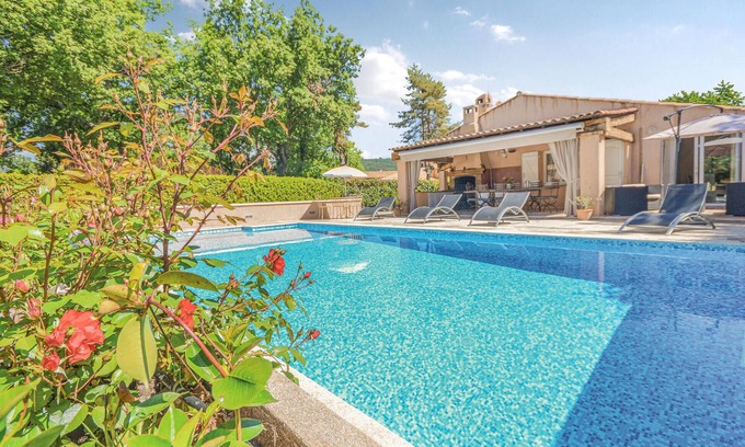 Saint-Cezaire-sur-Siagne House | Inviting 4-Bedroom Retreat in St. Cézaire sur Siagne