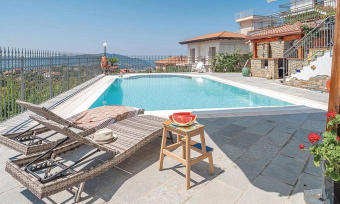 Agropoli House | Ideal 2 Bedroom Getaway with Ocean View in Agropoli