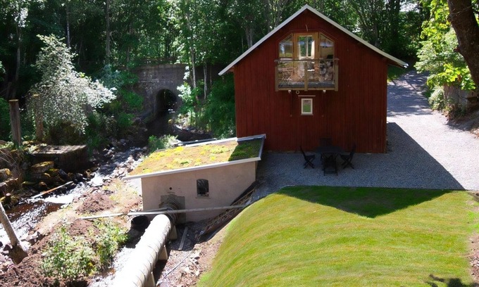 Alingsas House | Spacious 3-Bedroom Getaway in Alingsås with Lake View
