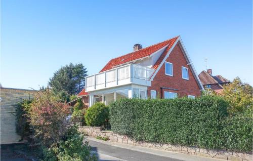 Tejn House | Pet-Friendly Home in Allinge with Kitchen - Guest Rated 10/10