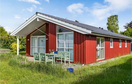 Beder Malling House | Cozy Beder Home with Kitchen & Family-Friendly Amenities