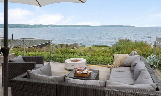 Borkop House | Modern Vacation Home with Scenic Views of Vejle Fjord
