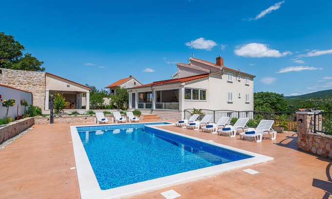 Cvrljevo House | Nice home in Cvrljevo