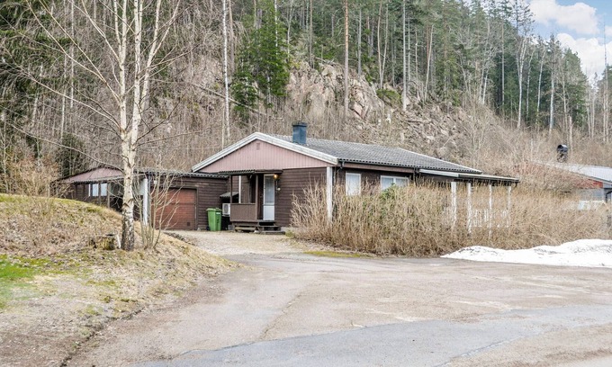 Dals Langed House | Enjoy a Memorable Vacation at Our Lakeview Cottage