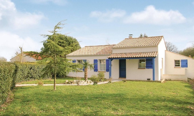 Saint-Maixent-sur-Vie House | Exceptional 4-Bedroom Retreat in St Maixent sur Vie