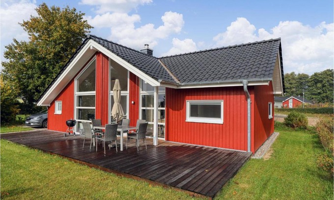 Krems II House | Inviting Krems II-Warderbrück Home with Kitchen & Family Features