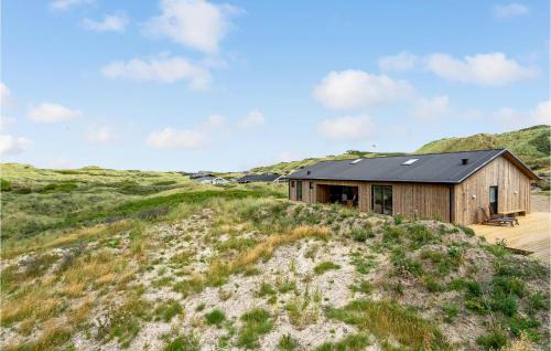 Grønhøj House | Cozy Home in Løkken with Oceanfront Views and Pet-Friendly Perks