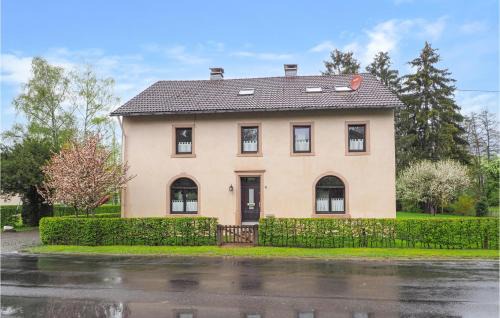 Lunebach House | Family-Friendly Retreat in Lünebach with Full Kitchen