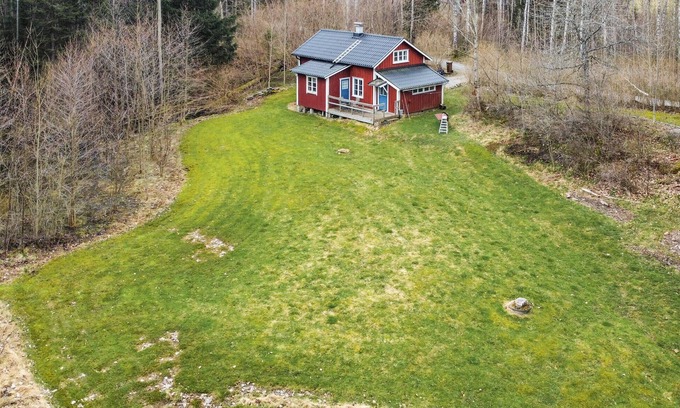 Annolfsbyn House | Discover Swedish Nature at This Cozy Vacation Home