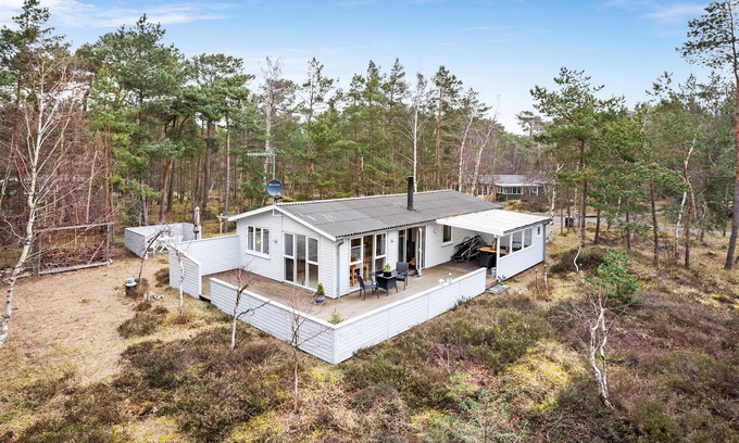Dueodde House | Oceanfront 2 Bedroom Retreat in Beautiful Nexø
