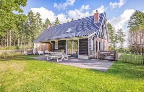 Municipality of Rijssen-Holten House | Inviting Home in Rijssen with Free Wifi & Pet-Friendly Stays