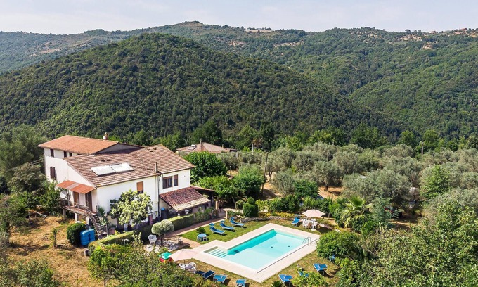 Sessa Cilento House | Relaxing Holiday Home Near Village with Pool & Spa Amenities