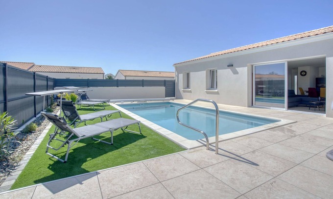 Semussac House | Nice home in Semussac