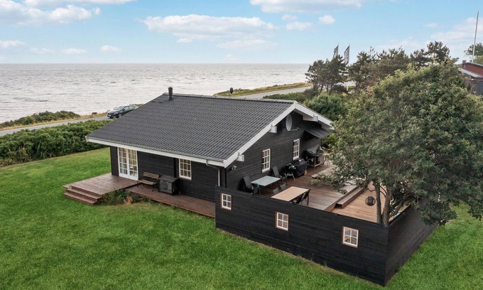 Sjllands Odde House | Experience Panoramic Views in a Family-Friendly Retreat