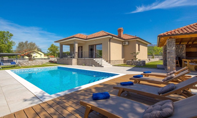 Soboli House | Discover a Relaxing Vacation Home in Rijeka's Hinterland
