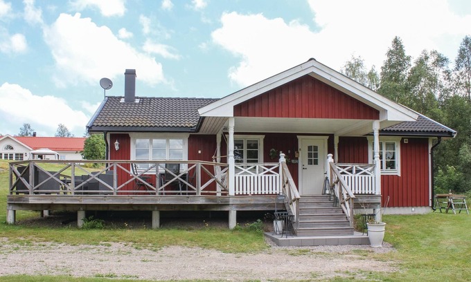 Svanskog House | Cozy 2 Bedroom Accommodation in Picturesque Svanskog