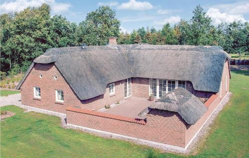 Bøtø By House | Relaxing Home in Vggerlse with Private Pool and Sauna