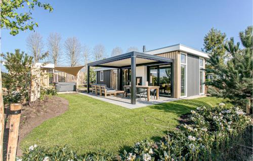 Municipality of Barneveld House | Inviting Home in Voorthuizen with Hot Tub and Kitchen