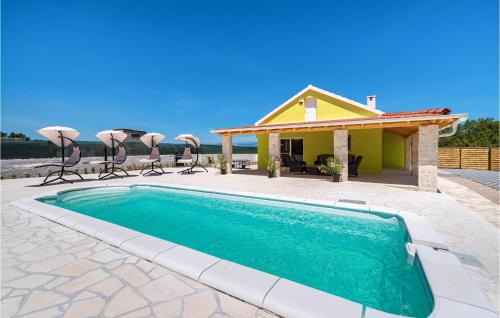 Zemunik Donji House | Cozy Zemunik Donji Retreat with Kitchen and Pool Access
