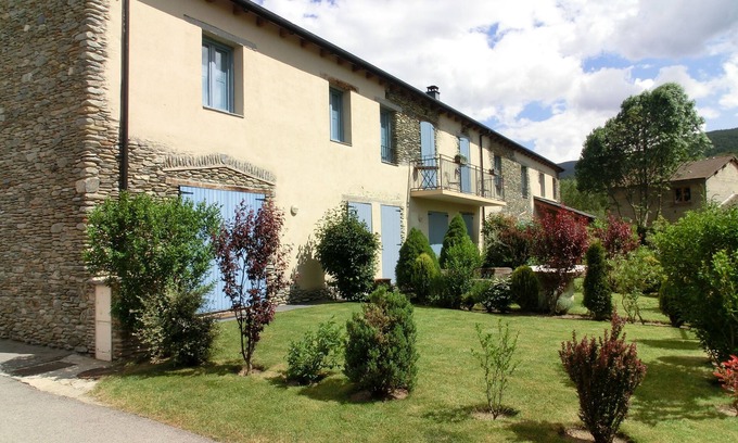 Palau-de-Cerdagne House | Cozy House in the Heart of La Cerdanya with Pool & Spa