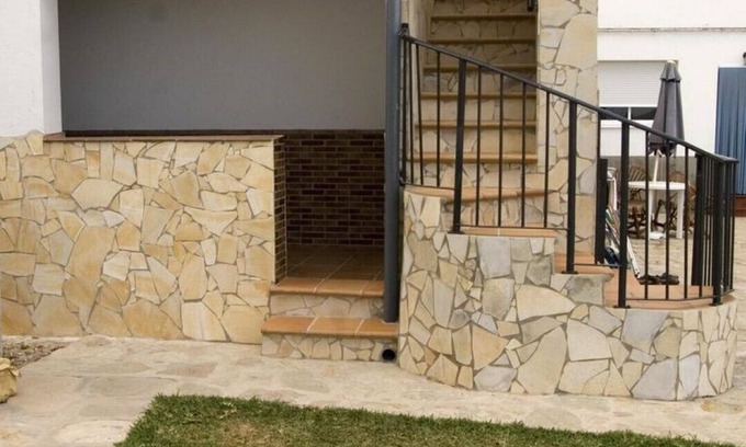 El Lentiscal Apartment | Cozy Oceanfront Retreat in La Era for 4 Guests