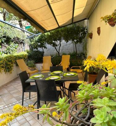 Nervi Apartment | Cozy Retreat Near the Park and Sea, Perfect for Families
