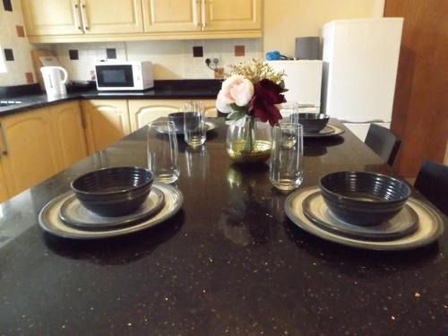 Binley House | Nice Large Room in Coventry
