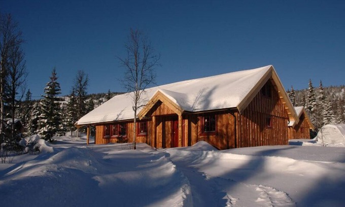 Vestre Slidre House | Stylish Modern Cottage for Groups near Vaset in Valdres