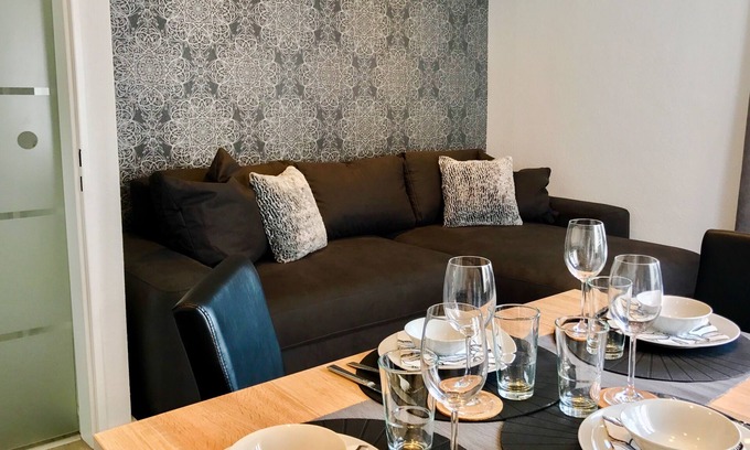 Mainz-Bingen Apartment | Charming Apartment by the Rhine with a Sunny Balcony