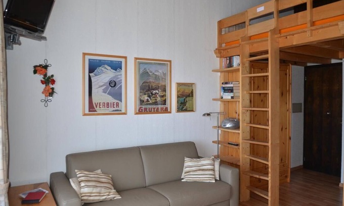 Vex Apartment | Top-Rated Studio for Rent in Les Collons with Great Amenities