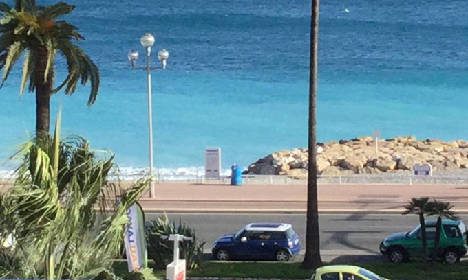Fabron Apartment | Cozy Oceanfront Studio with Exceptional Guest Rating 9.4