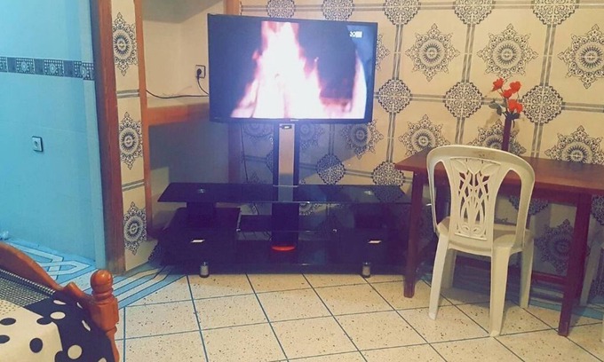 Hay Chemaaou House | Budget-Friendly Studio with Terrace and Kitchen Access