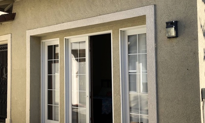 Union City Apartment | Cozy Studio with Private Entrance & Yard, Pool Access