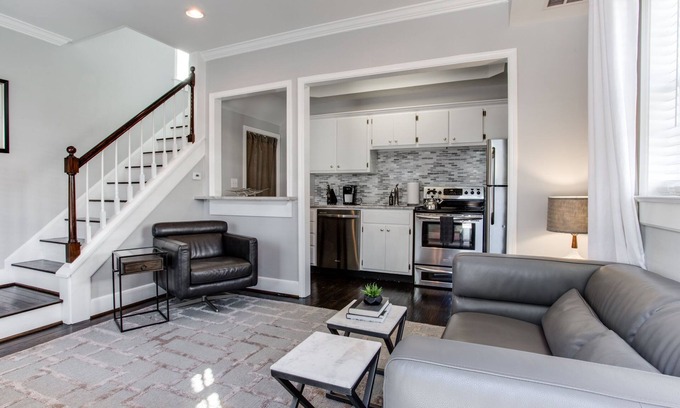 Atkins Park House | Stylish 1-Bedroom Retreat Near Ponce City Market