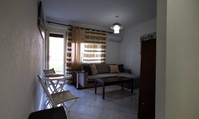 Bjelisi House | Scenic Views and Cozy Rooms with Complimentary Breakfast