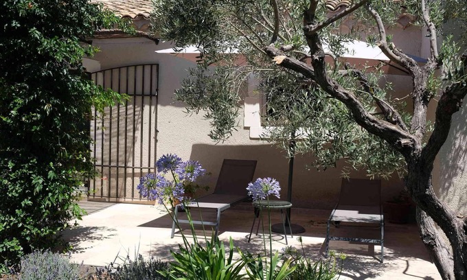 Aureille House | Elegant Villa with Heated Pool in Aureille Village