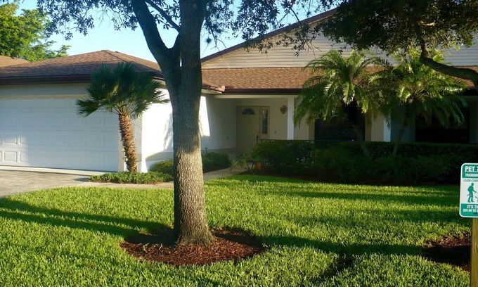 Cypress Lakes Estates Villa | Elegant 3 Bed Villa with Pool, Ocean Views & Dining Access