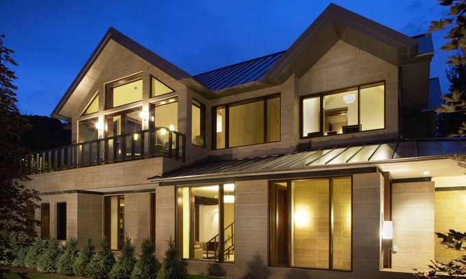 Aspen House | Prime Location Home with Pool and Spa in Aspen