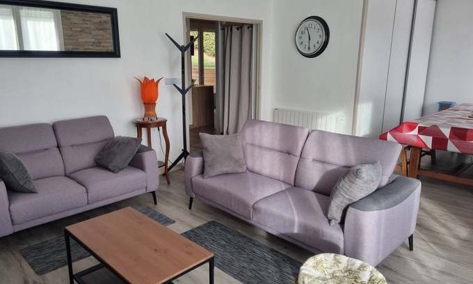 Bort-les-Orgues House | Relaxing Oceanfront Escape at Nicolas and Sonia's House