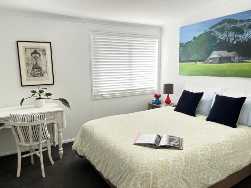 Gordon Park House | Cozy Swan Guest House: Kitchen Access & Top Reviews Await