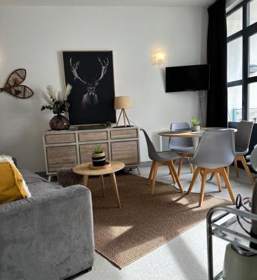 Saint-Lary-Soulan Apartment | Nid cosy avec vue montagne au coeur de saint lary