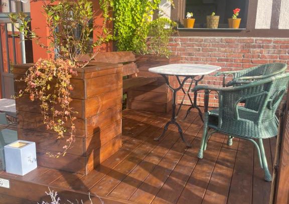 Pont-Audemer Apartment | Cozy Nid Douillet: Pet-Friendly with High Guest Ratings