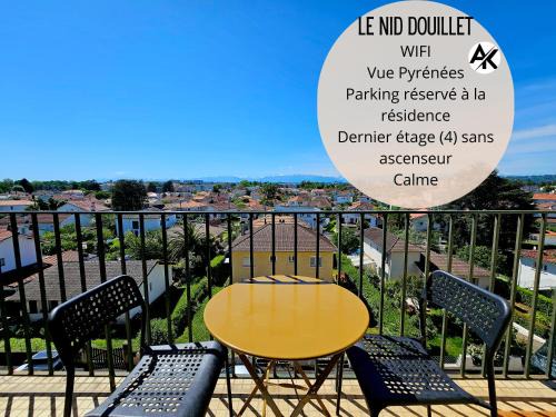 Pau Nord Apartment | Cozy Palois Retreat with Scenic Pyrenees Views & Parking